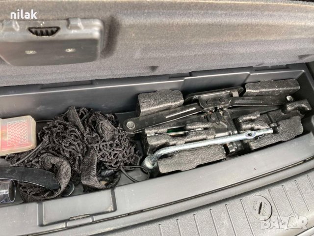 Продавам Хюндай Санта Фе 2,2 crdi  перфектен , снимка 8 - Автомобили и джипове - 39475789