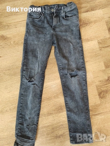 черни дънки 146 размер накъсани