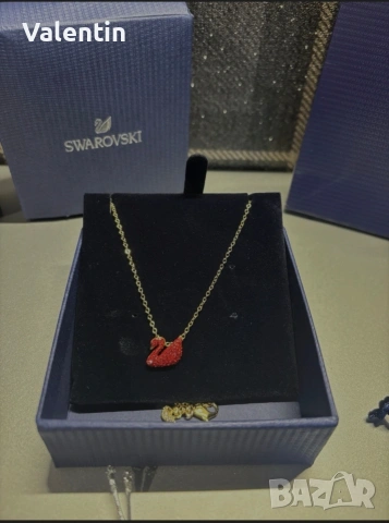 Swarovski/red swan(EXCLUSIVE), снимка 5 - Колиета, медальони, синджири - 53074365