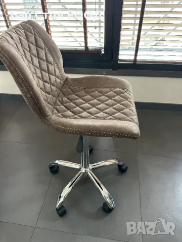 Висок Стол на колелца Jack + доставка и 24м гаранция, снимка 6 - Столове - 49942768