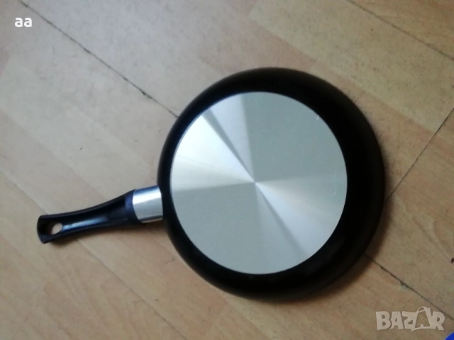 Тиган 23 см Домо, снимка 3 - Съдове за готвене - 51516394