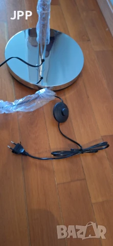 Лампа за под BRILLIANT Vessa, хромирана, снимка 5 - Настолни лампи - 50915704