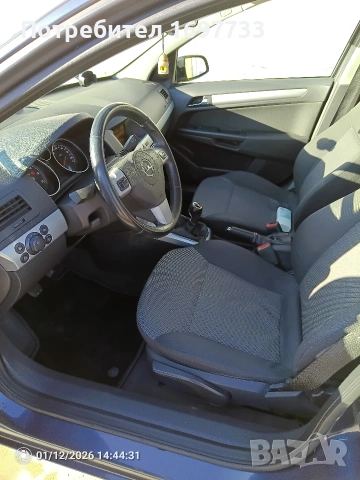 Opel Astra H Caravan 1,7 CDTI , снимка 5 - Автомобили и джипове - 53103934