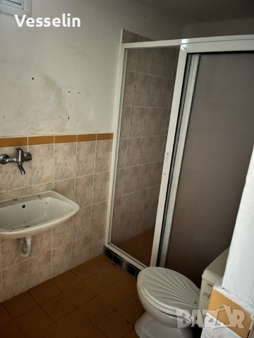 Kъща с двор в гр.Каблешково на 15км от Бургас , снимка 5 - Къщи - 52935416