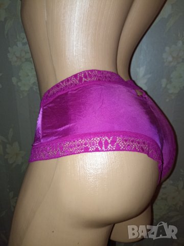 Victoria Secret L-Фини микрофибърни луксозни бикини с лъскавина в цикламен цвят , снимка 3 - Бельо - 43176407
