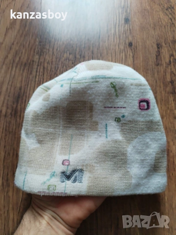 millet - страхотна зимна шапка КАТО НОВА универсален размер