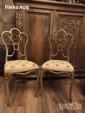 Месингов стол Peris Andreu 