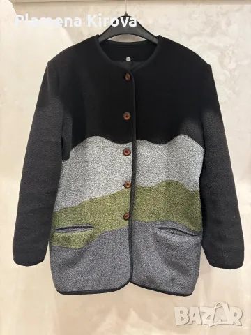 Връхна дреха, размер L