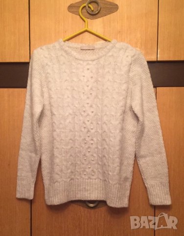 Страхотен пуловер с перли, снимка 1 - Блузи с дълъг ръкав и пуловери - 26820719