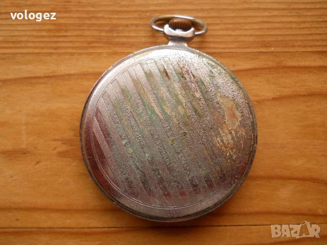 стари съветски джобни часовници "Молния" - работещи, снимка 17 - Антикварни и старинни предмети - 42730782