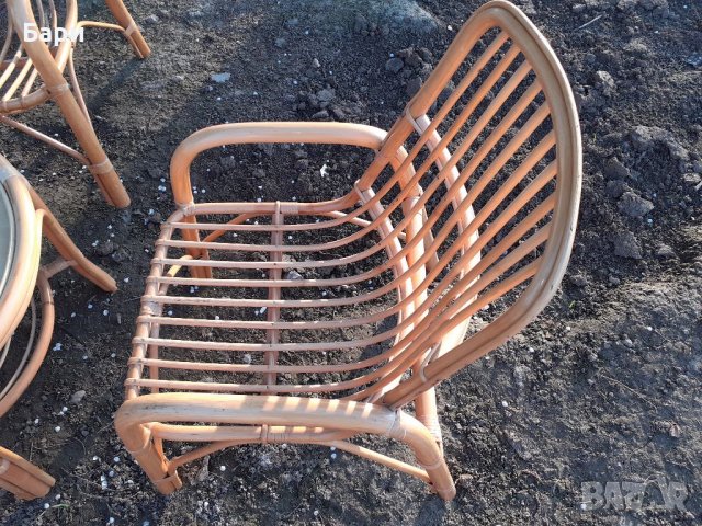 Комплект от четири стола и маса от ратан, снимка 4 - Столове - 40134449