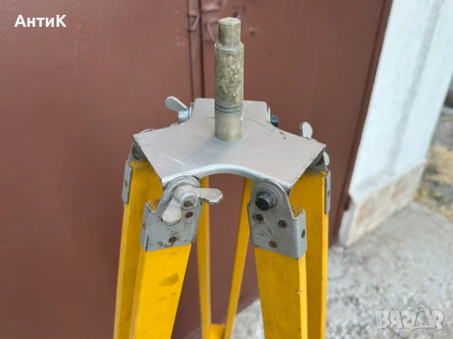 Дървена Тринога Статив, снимка 4 - Антикварни и старинни предмети - 51088949