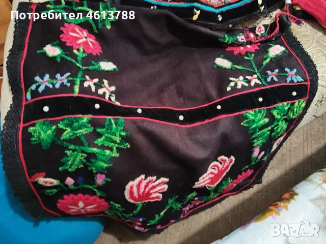 Части от женска носия, снимка 12 - Антикварни и старинни предмети - 52514910