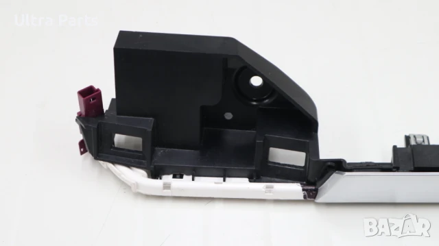 Оригиналена дясна лайстна/въздуховод табло с подсветка за BMW G01 G02 9384395, снимка 2 - Части - 50442106