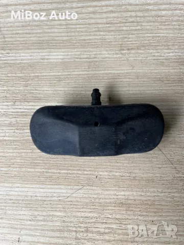 Пръскалка предно стъкло Фолксваген Голф 5 6 VW Golf