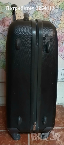 Куфар голям твърд , снимка 2 - Куфари - 52687784