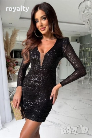 ослепителна рокля с пайети