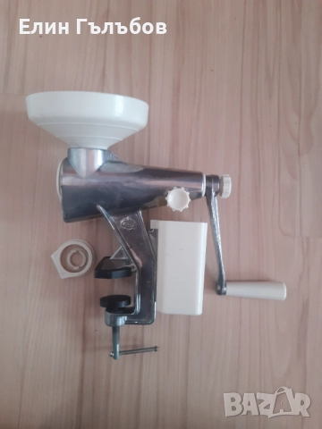 Машинка за мелене на домати и изстискване на доматен сок без семки, снимка 5 - Други - 52847787