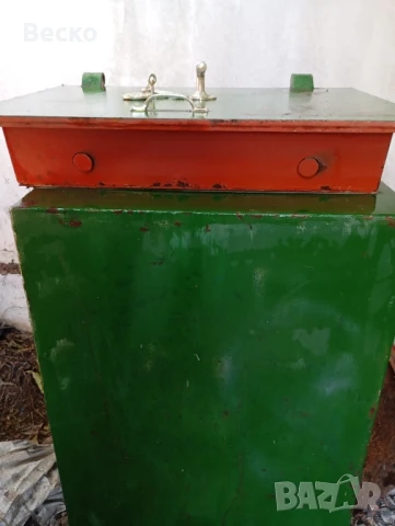 Метална каса сеиф, снимка 1