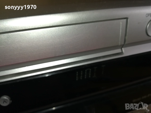 PANASONIC DMR=ES35V-VHS//DVD ВНОС SWISS 0909251447, снимка 18 - Плейъри, домашно кино, прожектори - 51653994