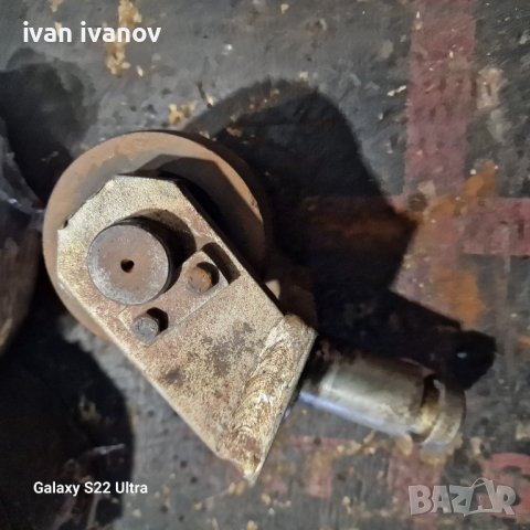 Масивна Ролка с 2 Лагера