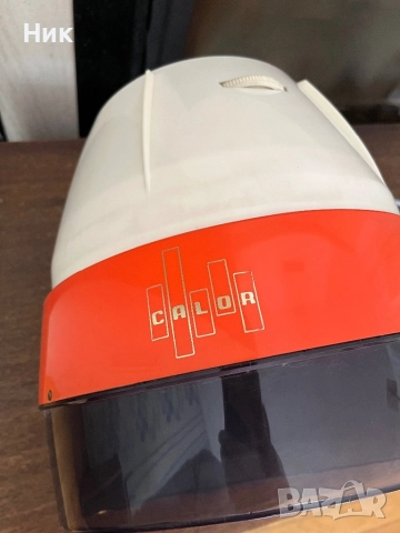 Сешоарна фризьорска каска