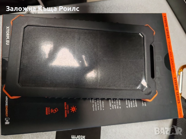 Соларна външна батерия с клетки SunPower® - A-solar Xtorm AM123 Solar Charger Instinct 10000, снимка 2 - Външни батерии - 52737218