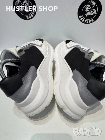 Сникърси BURBERRY.Номер 39, снимка 4 - Маратонки - 51776039