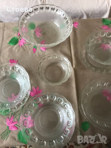  комплект стъклени съдове  