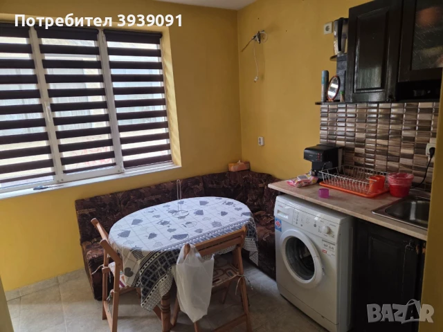 Отдава апартамент,обзаведен с площ 65 кв.м,ет.1 в град Карлово, снимка 1