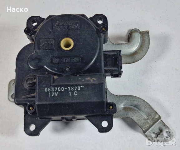 Моторче Клапа Клапи Парно Климатик Климатроник Toyota Avensis T22 Тойота Авенсис Т22 063700-7820