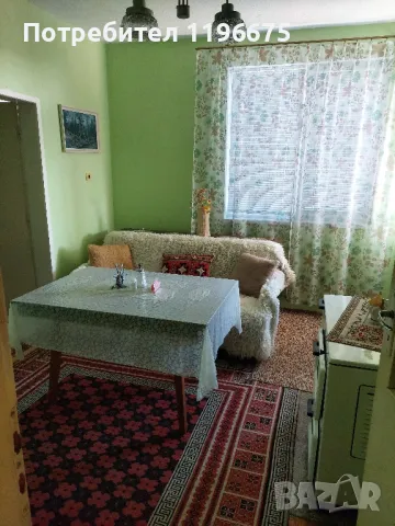 Продавам двуетажна къща с двор, снимка 10 - Къщи - 49961977