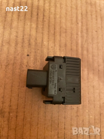 Превключвател за регулиране на височината на фаровете за Volkswagen Polo 5/ 6Q0941333C, снимка 3 - Части - 52257359