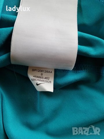 Nike Pro, Dri-Fit, Оригинална, Размер S. Код 1292, снимка 7 - Тениски - 33073265