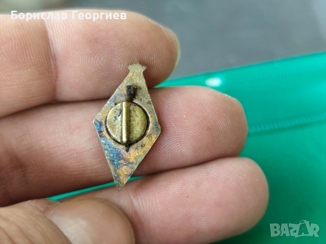 Стара футболна значка с емайл динамо Киев , снимка 3 - Футбол - 53107295