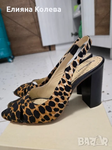 Дамски сандали