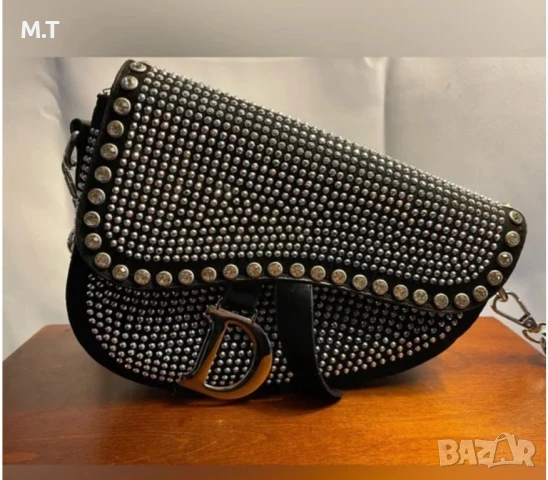 Нова дамска чанта