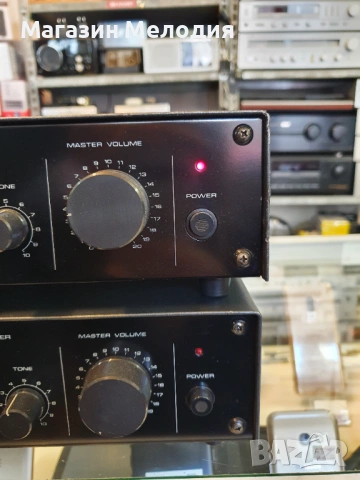 Усилвател Realistic MPA-30 В отлично техническо и визуално състояние., снимка 5 - Ресийвъри, усилватели, смесителни пултове - 47520019