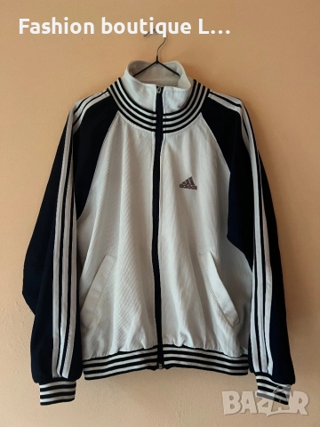 Adidas оригинален бял суитшърт с джобове М размер ❤️
