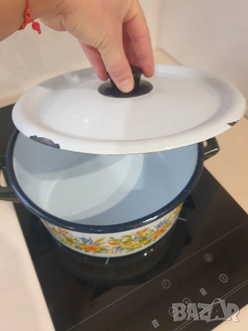 Стара емайлирана тенджера, снимка 9 - Съдове за готвене - 52678070