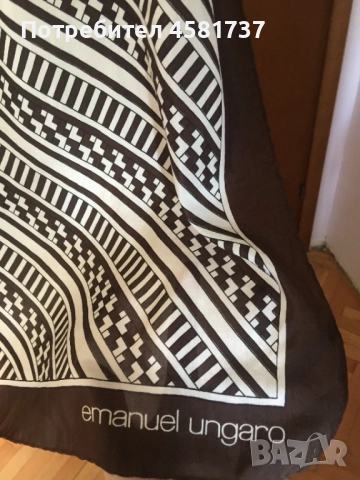 Дамски шал Emanuel Ungaro , снимка 5 - Шалове - 52053233