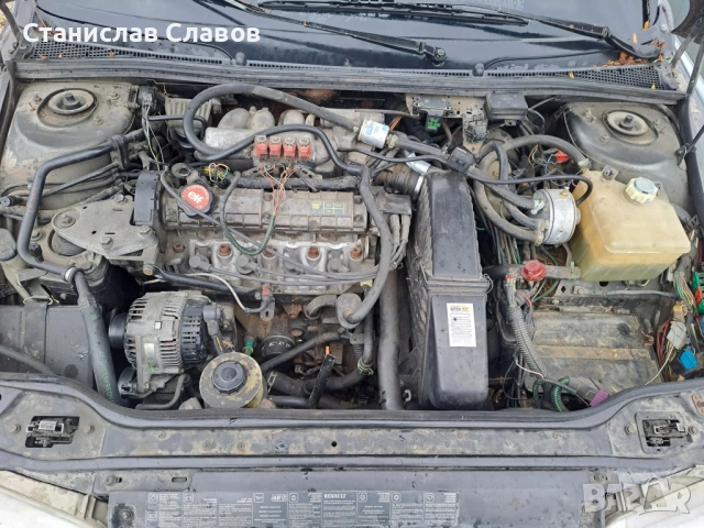 Renault Laguna 2.0i 114kc 95г, снимка 5 - Автомобили и джипове - 51934074