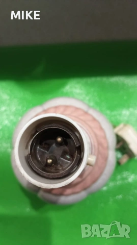 Нощна лампа, снимка 7 - Настолни лампи - 53032860