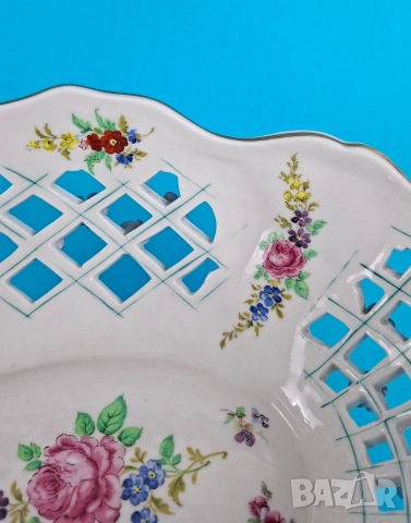 Ажурна фруктиера с релефни цветя - Sandizell, Dresden, 60-те г., снимка 5 - Други - 52991614