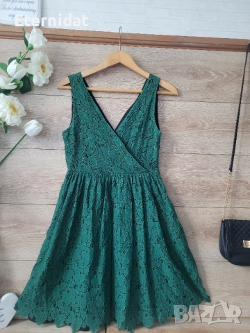 Зелена разкроена рокля Zara 