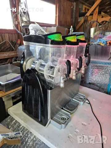 Машина Скрежина за замразени сокчета Нова демонстрационна 3х12 литра , снимка 3 - Обзавеждане на кухня - 49938309