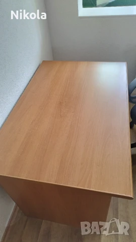 Бюро 120/79см бисочина 73см цбят - офис маса, снимка 3 - Бюра - 51099140