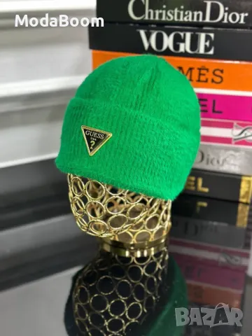 Guess дамски зимни шапки , снимка 4 - Шапки - 48250836