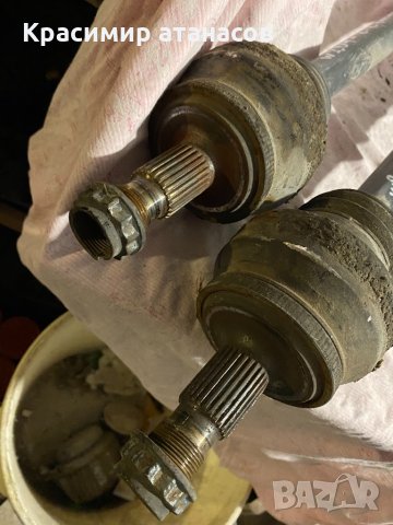 Полуоска за За Мерцедес ц-класа w204.2.2 cdi.2007г, снимка 2 - Части - 34660225