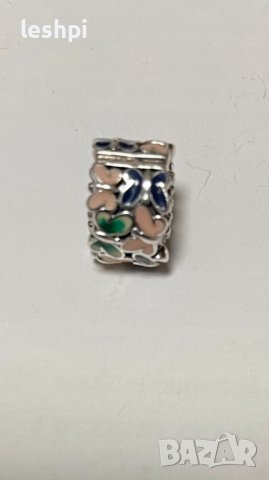 Oригинални сребърни талисмани Pandora., снимка 7 - Колиета, медальони, синджири - 43483256